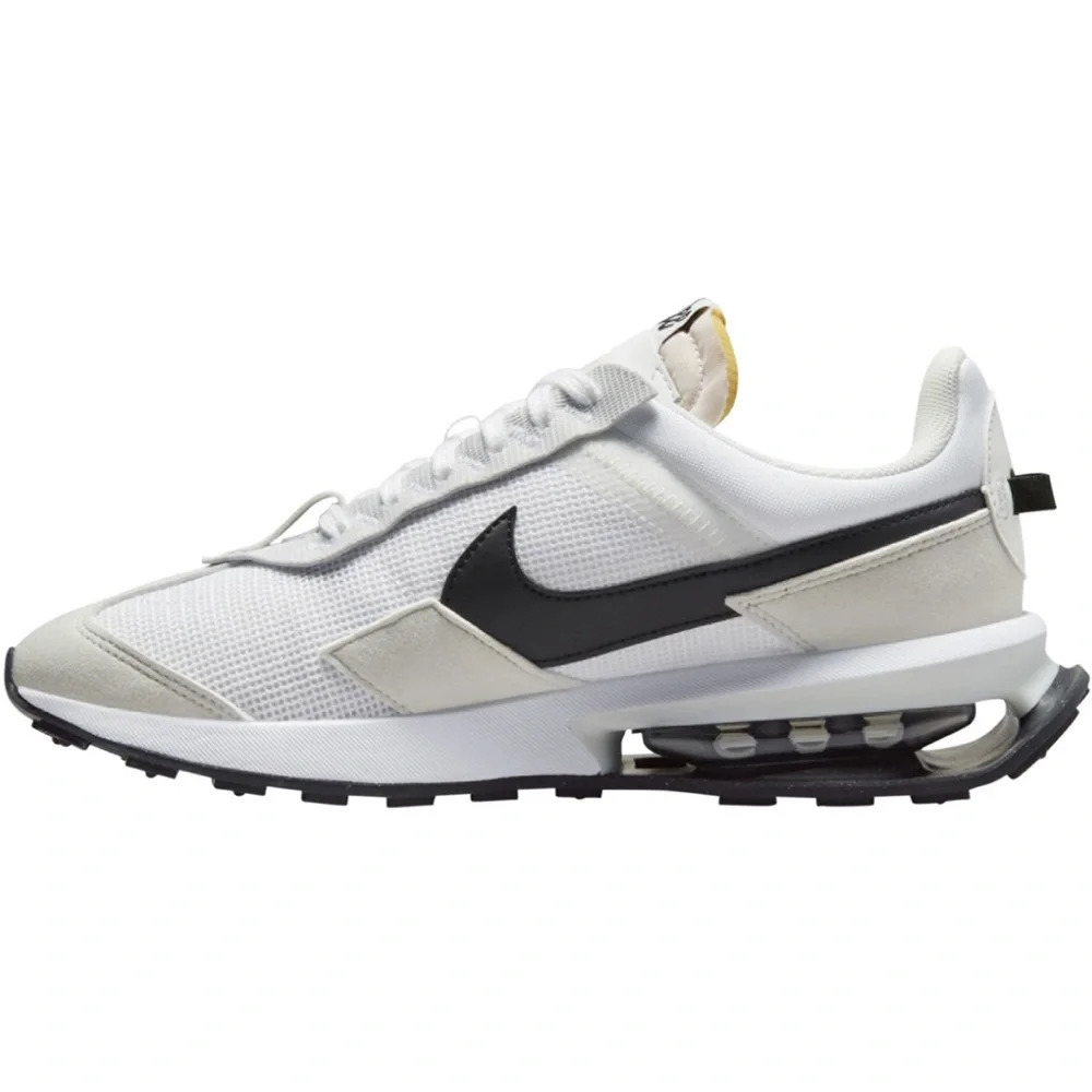 NWOT Nike Air Max Pre-Day Sneaker